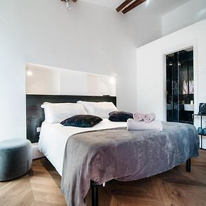 Camera standard con letto king size